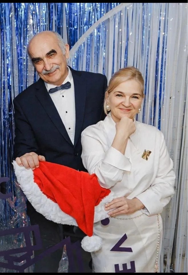 Бесплатный вебинар «Светлая и тёмная литература: как найти свой голос и бренд»