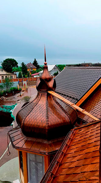 Крыша фасада от Дениса Аксенова. Ассамблея.